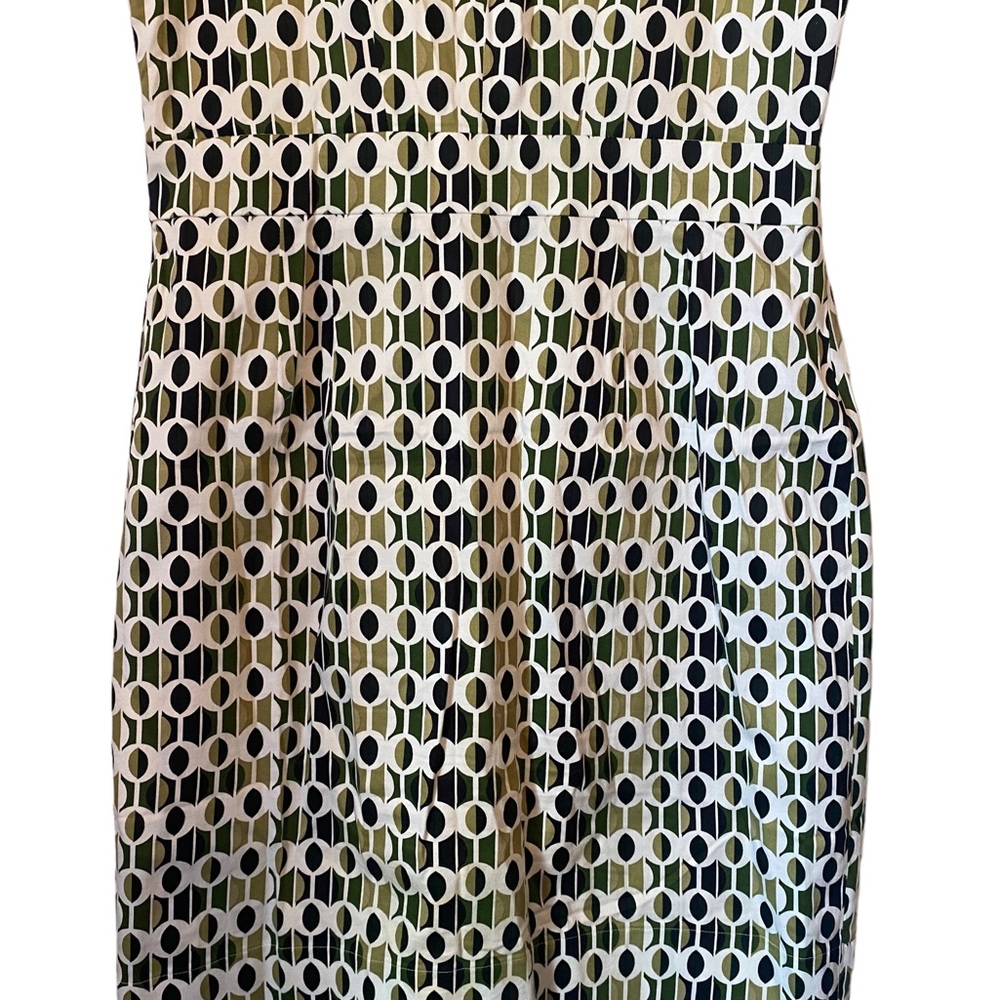 Julian Taylor Sleeveless Ruffled Dress with Retro Green Patterning - Picture 6 of 15